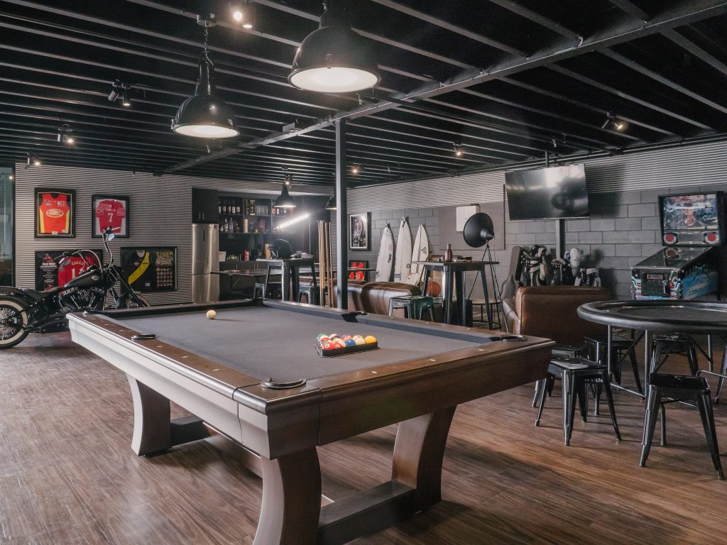 Setting Up Your Man Cave 5 Ways To Make It Happen Cool