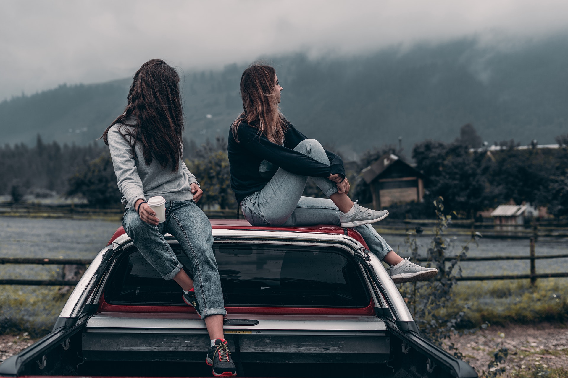 4 of the best reasons to get a travel buddy