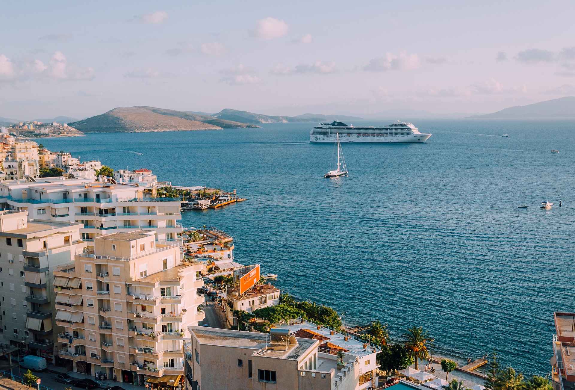 What to Keep in Mind When Booking a Cruise