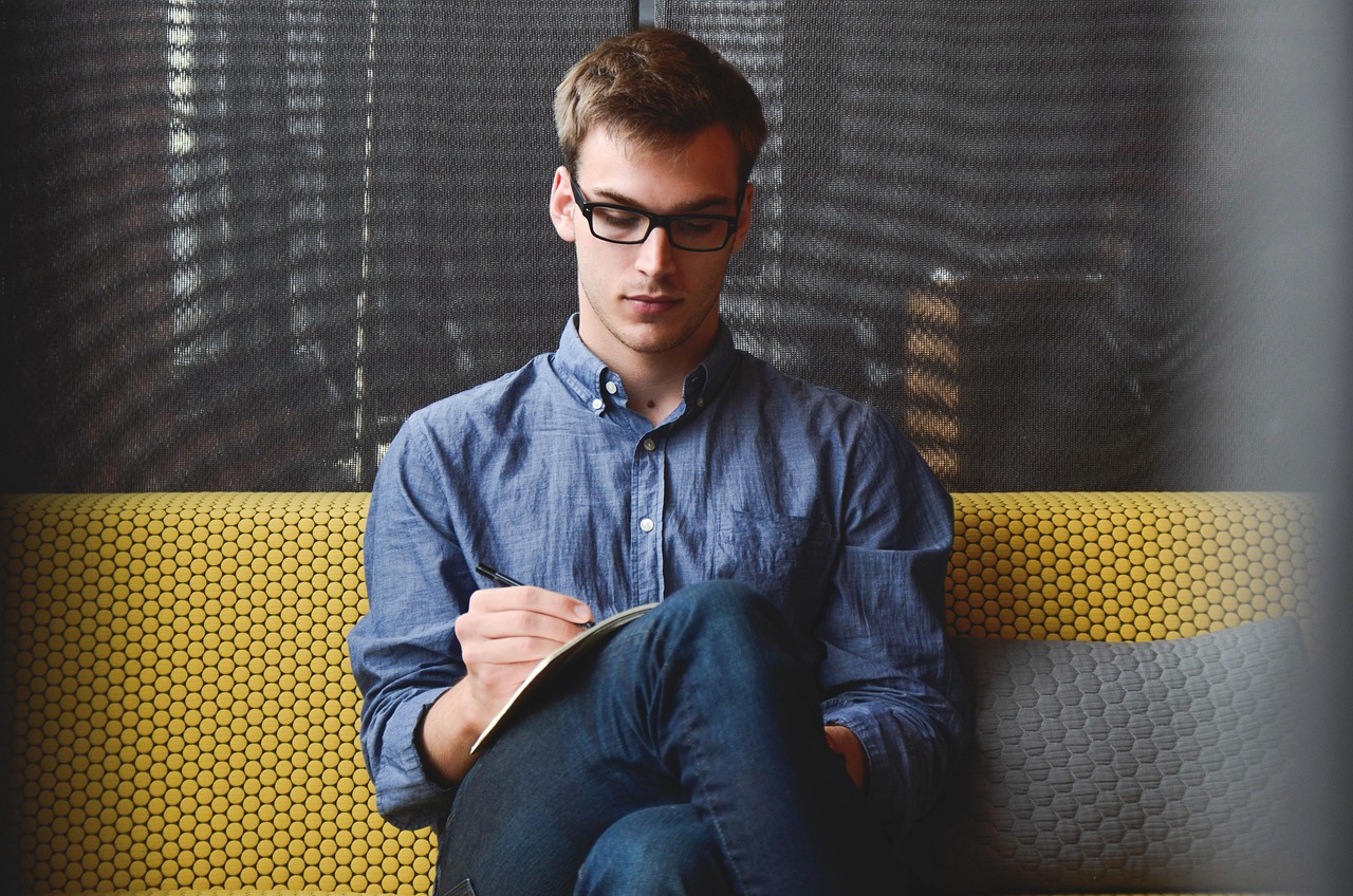How to Care for and Maintain Your Men’s Shirts for Longevity