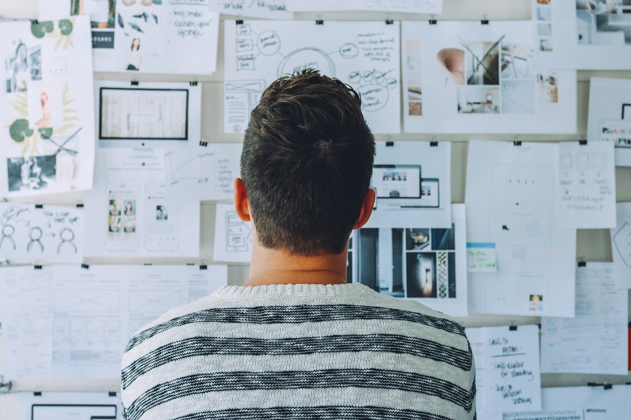 First Steps to Your Dream: Navigating the Legalities of Starting a Business