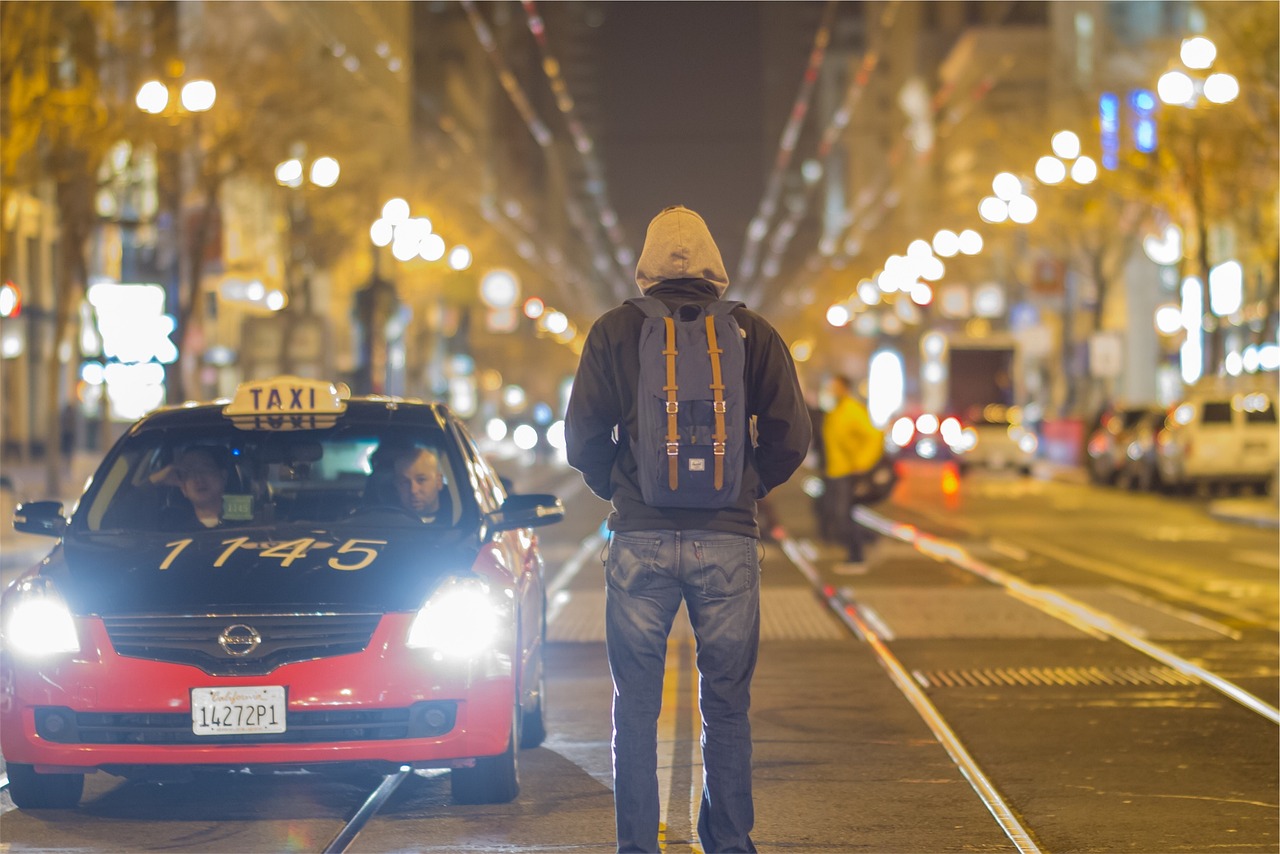 How to avoid taxi scams while travelling abroad