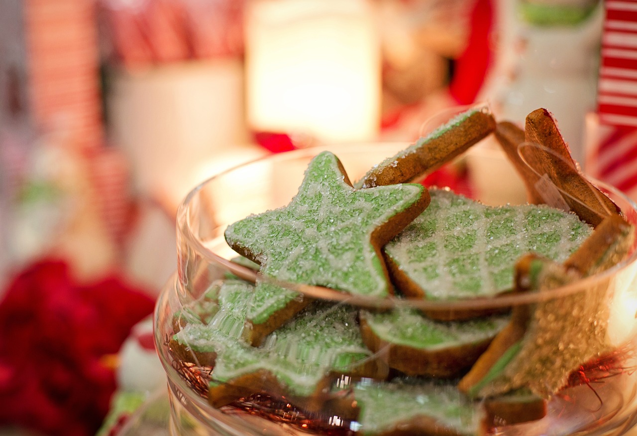 How to be the perfect host this Christmas