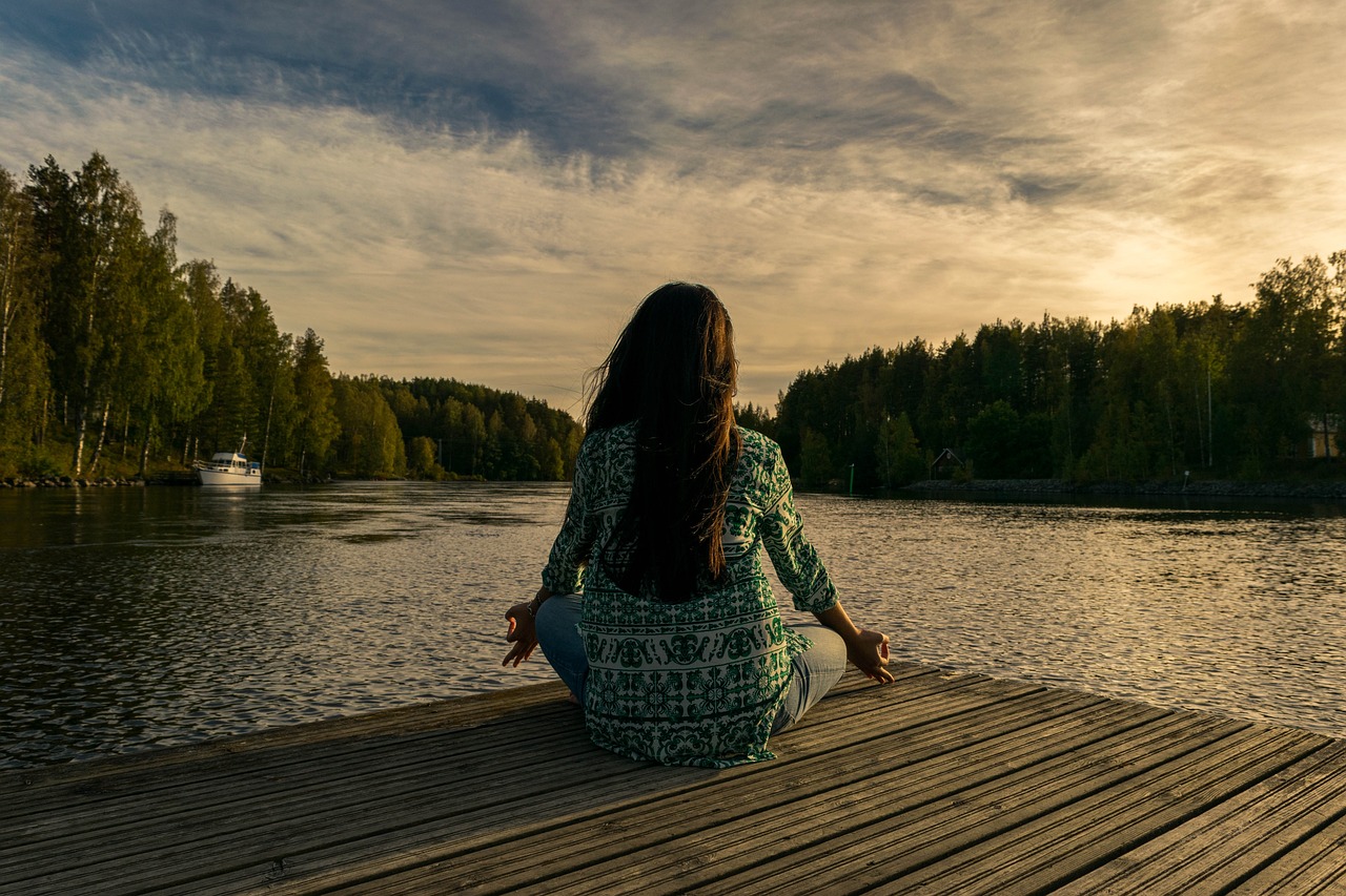 Alternative Paths: Navigating Wellness Beyond Pharmaceuticals