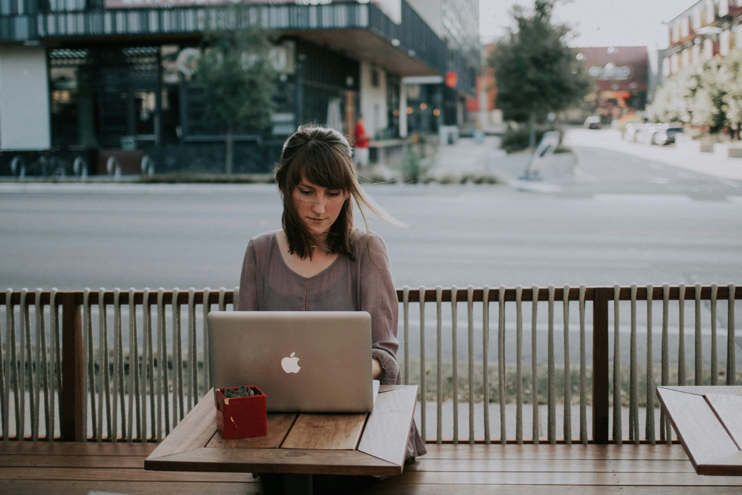 4  Professions Suited to Life as a Digital Nomad