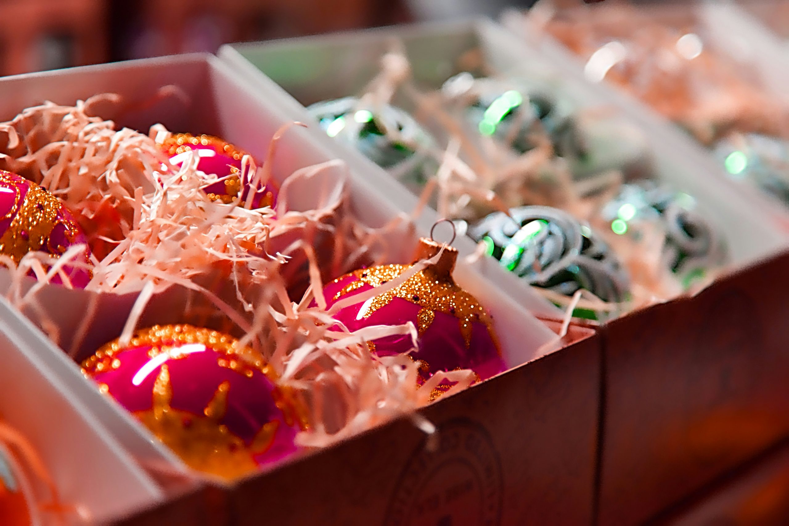 How to Store Your Christmas Decorations Properly