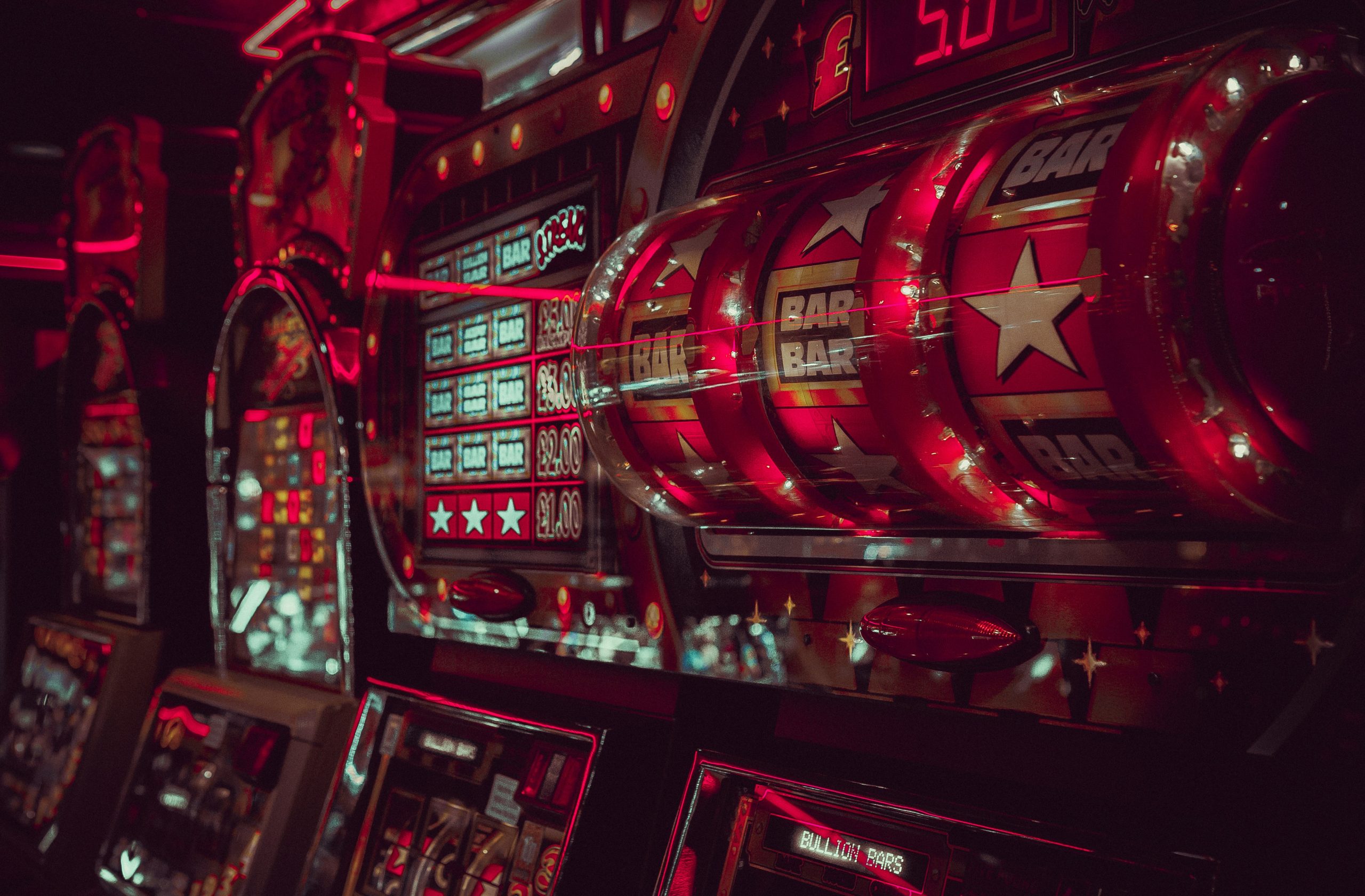 The Biggest Casino Wins of All Time: Stories That Defy the Odds