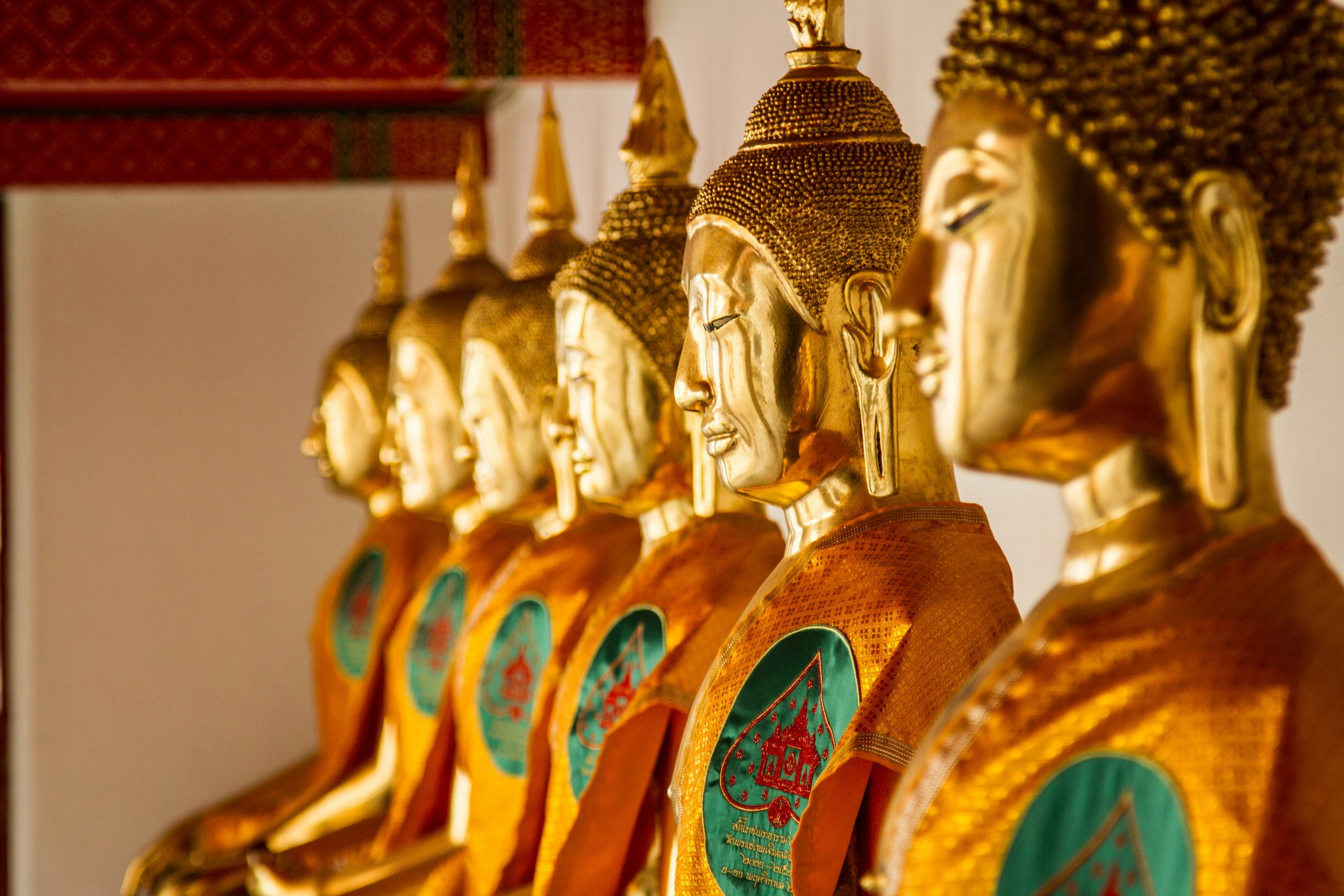 7 Questions to Ask When Selecting a Buddhist Funeral Package