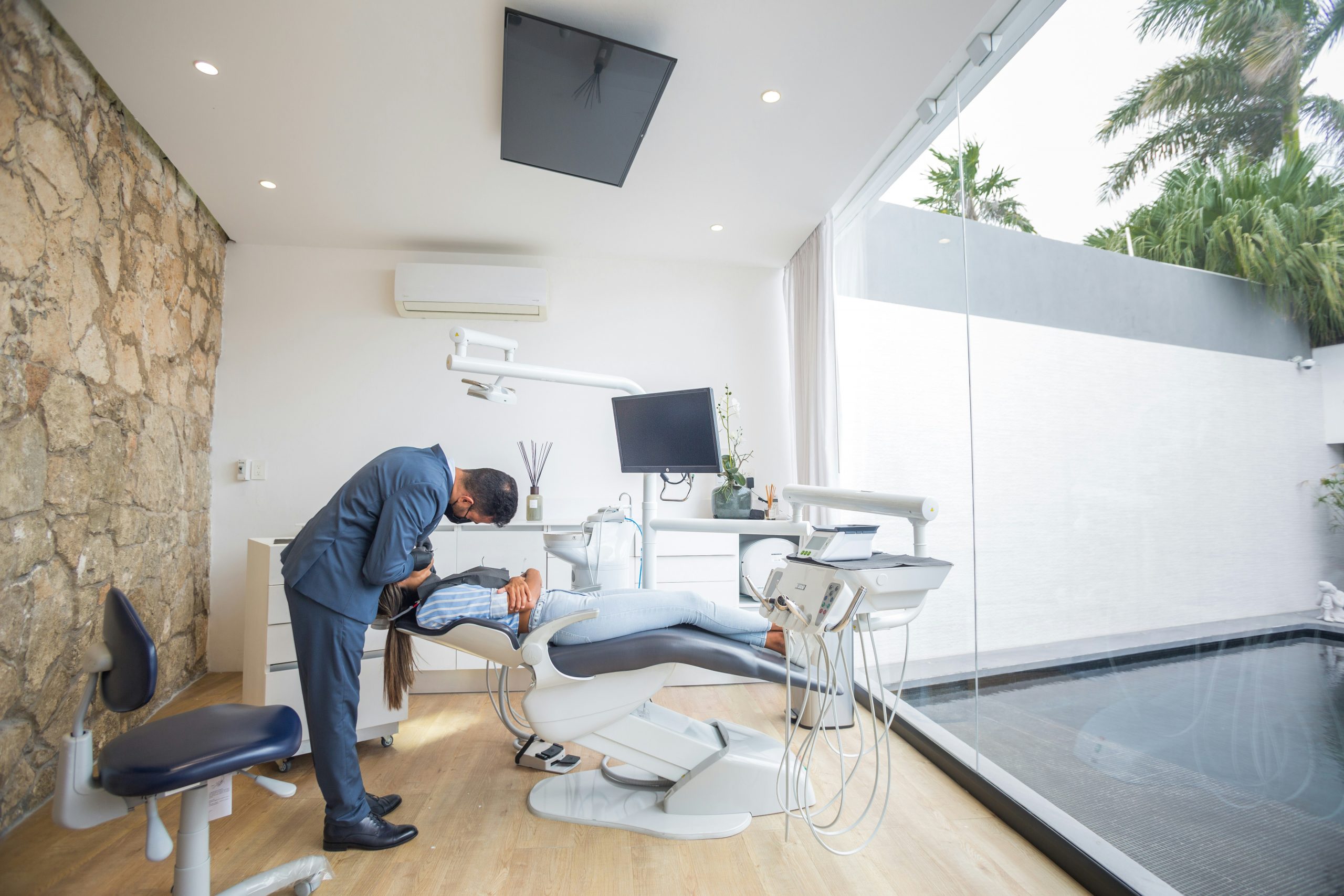 Why Professional Teeth Whitening Outperforms Home Remedies