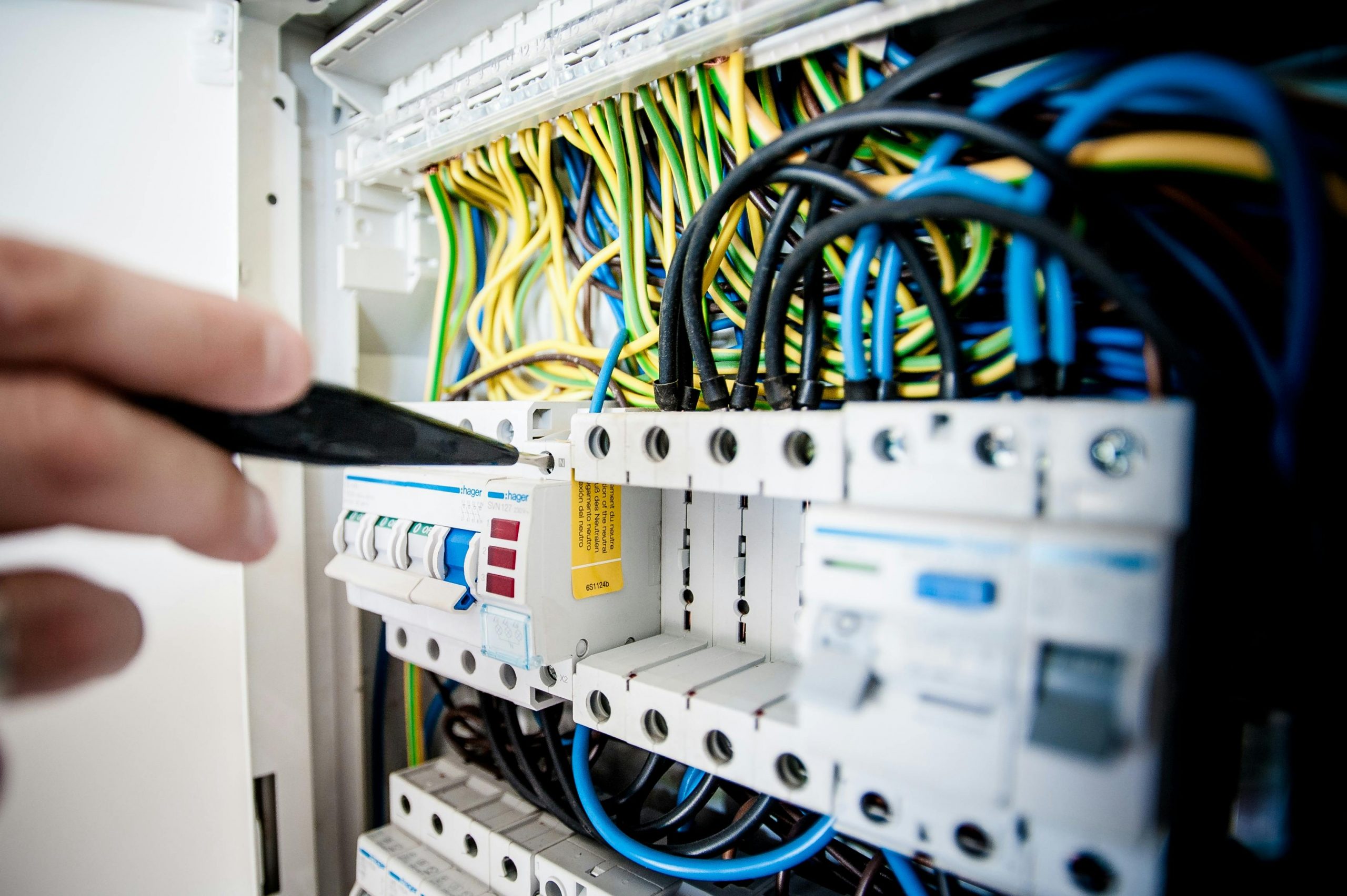 How to Choose the Right Backup Power System