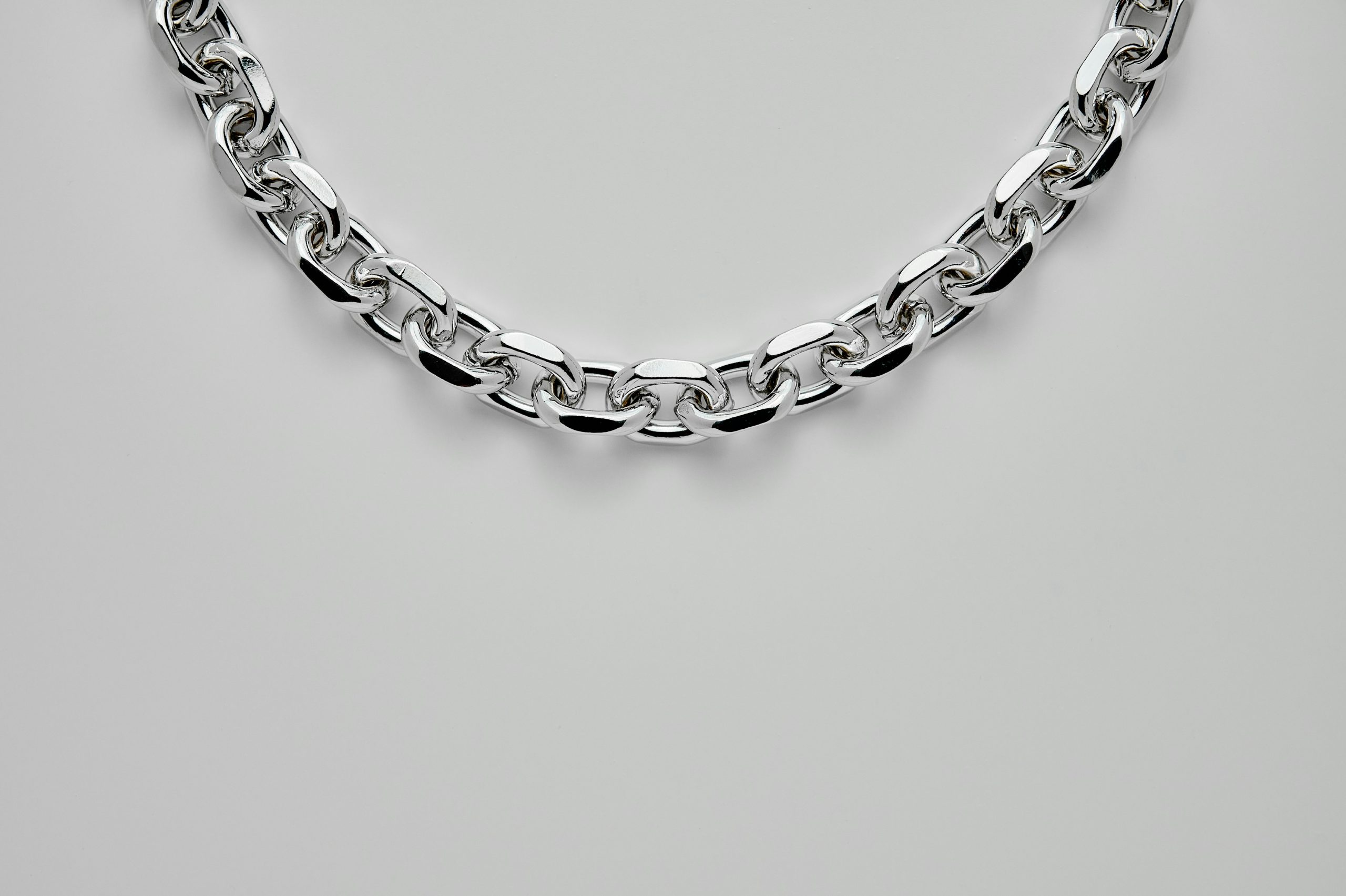 5 reasons behind the continued popularity of silver jewellery