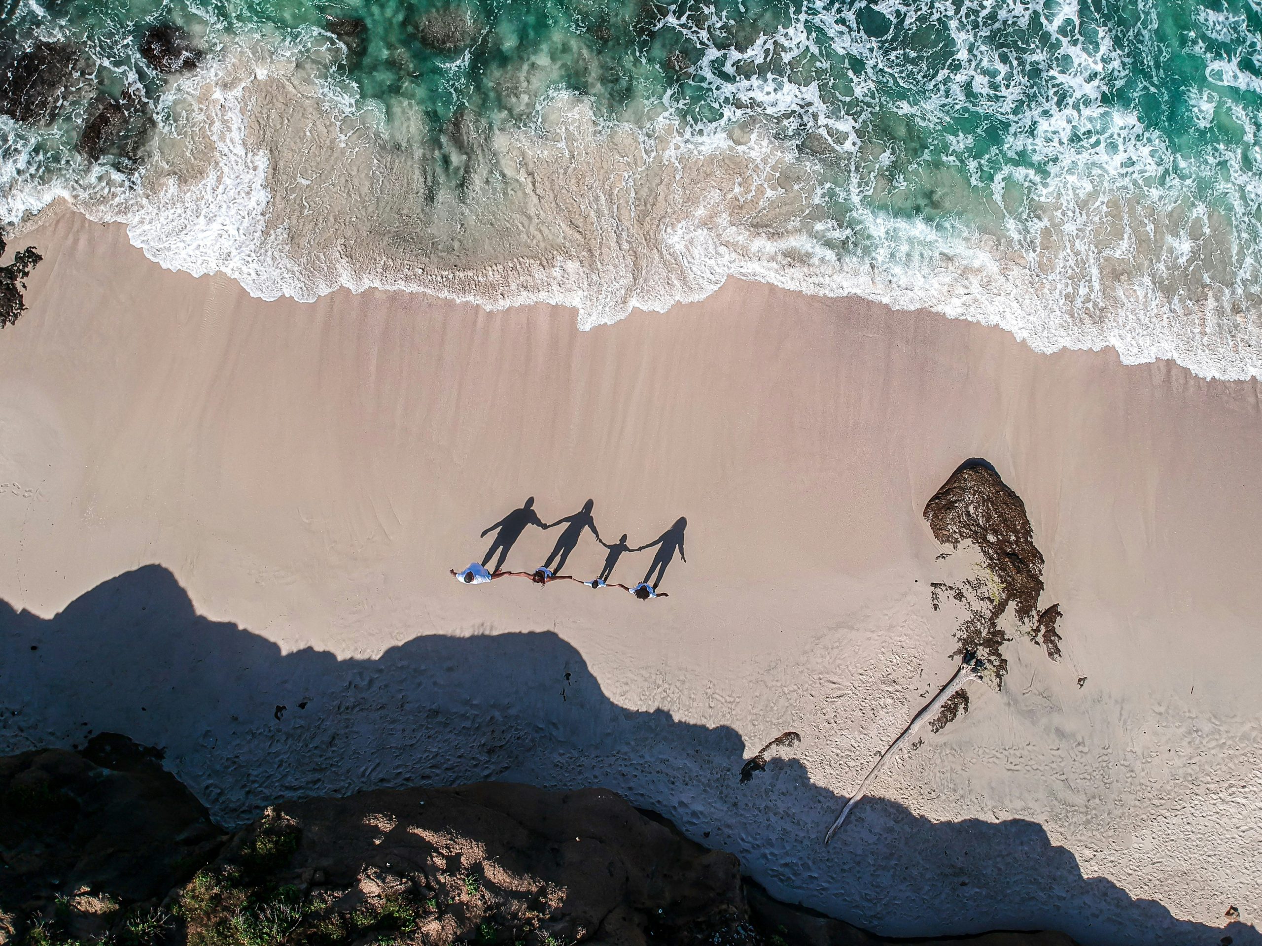 How to Plan a Family Holiday Without Losing Your Mind or Your Budget