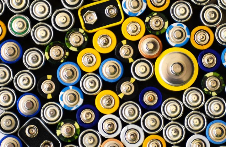 How Do Long-Life Batteries Work?
